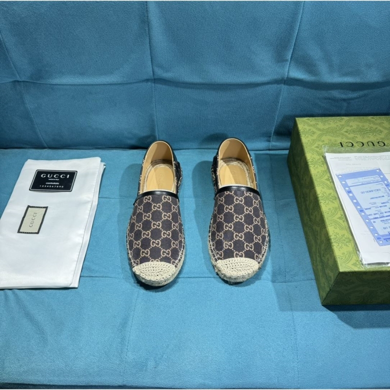 G*u*i casual shoes